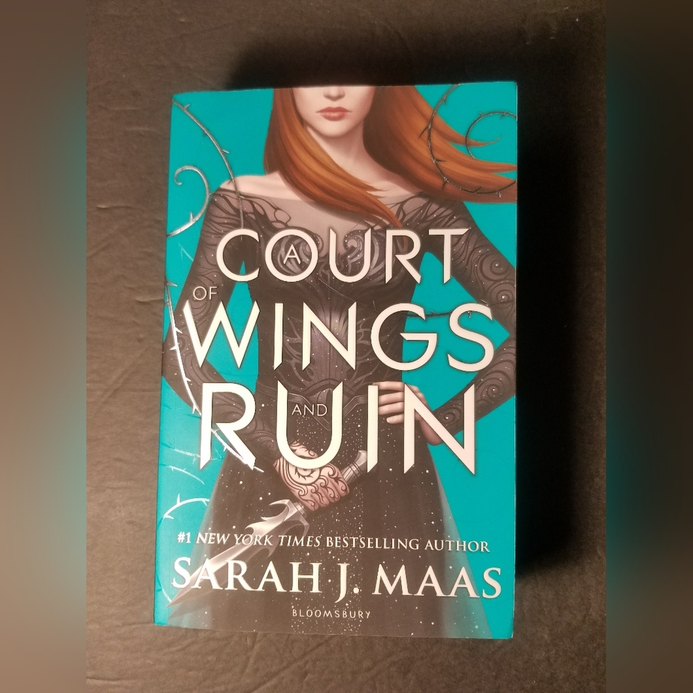 A COURT OF WINGS AND RUIN - OOP ORIGINAL PAPERBACK COVER - SARAH J MAAS